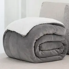 LILE - Cobija Ovejera Gris Oscuro