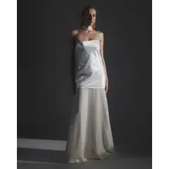 CAMILA SARMIENTO - VESTIDO LARGO CON VELO CISNE MARFIL