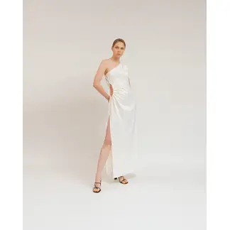 CAMILA SARMIENTO - VESTIDO LARGO UN HOMBRO ATENEA NEGRO