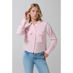 KOAJ - BLUSA CAMISERA BOLSILLOS CON TAPAS CROP MANGA LARGA Mujer