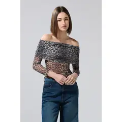 KOAJ - Camiseta negra con cuello bandeja y diseños de animal p Mujer