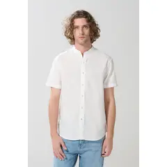 KOAJ - Camisa cuello neru o mao, manga corta en slim fit. Hombre