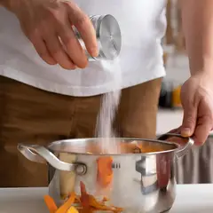 GENERICO - Set de Especieros con Soporte Metálico Salero y Pimentero