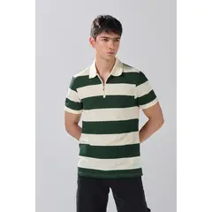 KOAJ - Camiseta polo kaki clara con cremallera y rayas verdes Hombre