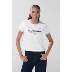KOAJ - Camiseta college crema manga corta con contrastes lilas Mujer