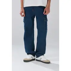 KOAJ - Jean azul oscuro cargo con tiro medio y bolsillos util Hombre