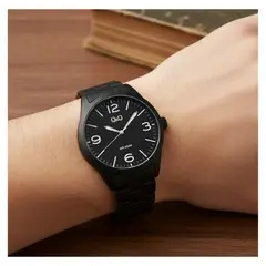 Q&Q - Reloj Q77B-001PY Diseño Casual