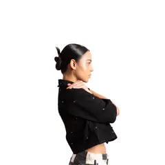 LOCAL ATELIER - Chaqueta recta corta, con ojaletes en toda la prenda