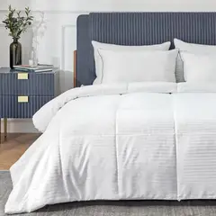 KARYTEX - Plumón Blanco Sateen Stripe Poliéster Hipoalergénico Liviano y Cálido