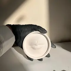 DECORACIONES ALE Y GABY - Porta incienso Labios Adorno Blanco 9cms