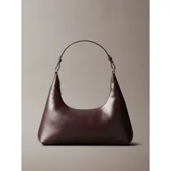 CALVIN KLEIN - Bolso café de hombro con logo monograma en todo el artículo