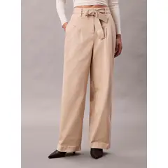 CALVIN KLEIN - Pantalón beige de sarga de algodón con cinturón
