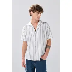 KOAJ - Camisa manga corta blanca a rayas con cuello resort Hombre
