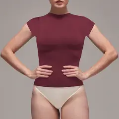 LUNIA - Camiseta Second Skin Manga Corta