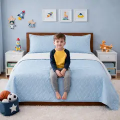 LILE - Colcha Infantil Doble Faz Blanco y Azul Celeste Suave y Reversible