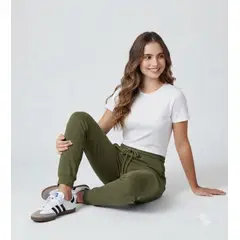 ADVANCE - Jogger Esencial Para Mujer Color Verde Militar