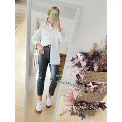 MANO SAGRADA - CAMISA ADELAIDA --- BONITA LA VIDA