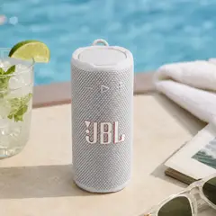 JBL - Parlante Bluetooth Grip Portátil Resistente al Agua 14Hrs Blanco