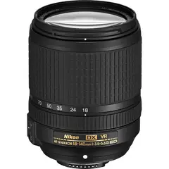 NIKON - Lente 18-140 mm DX con montura F