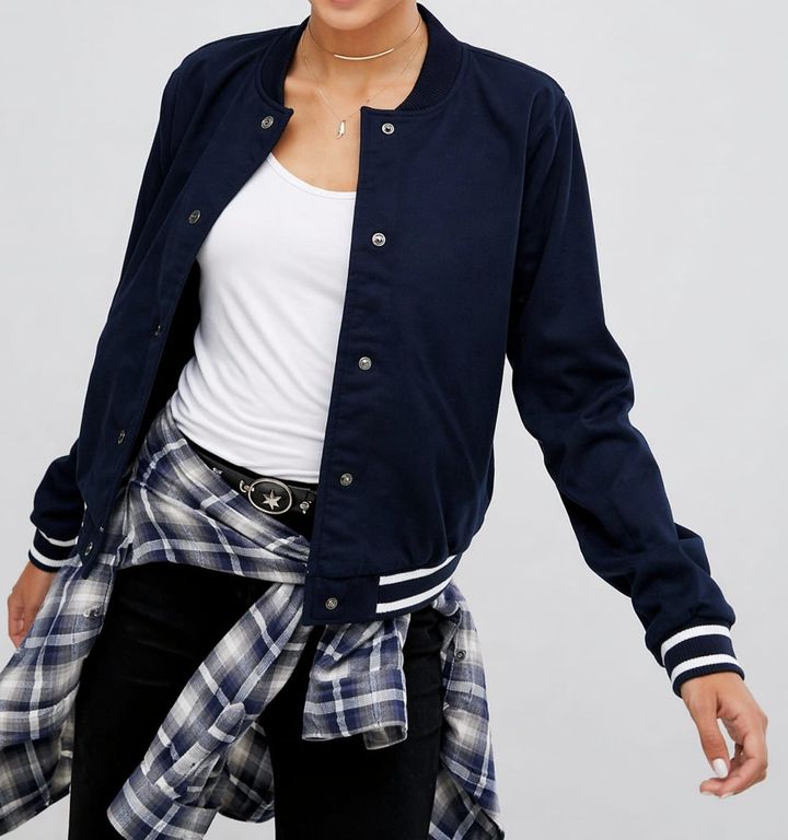 Imagen de CHAQUETA PARA MUJER TIPO BEISBOLERA