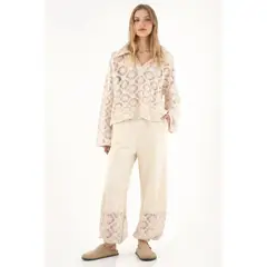 TENNIS - Pantalón en burda con bota enresortada crudo para mujer
