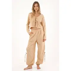 TOPMARK - Pantalón Jogger bordado café para mujer