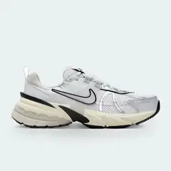 NIKE - Tenis V2K Run Summit White Silver Mujer