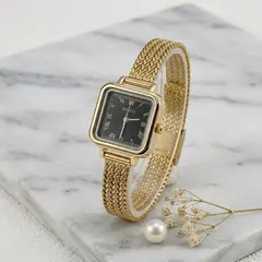 GENERICO - Reloj Naidu Cuadrado Con Numeros Para Mujer Dorado Fondo Negro En Acero Original + Caja