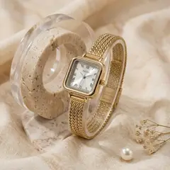 GENERICO - Reloj Naidu Cuadrado Con Numeros Para Mujer Dorado Fondo Blanco En Acero Original + Caja