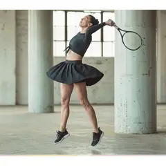VIA7 - Falda short corta de pliegues deportiva licrada