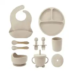 AMERICAN GENERICS - SET DE ALIMENTACIÓN PARA BEBÉ X8 PIEZAS EN SILICONA ANTIDESLIZANTE
