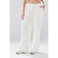 KOAJ - Pantalón unicolor jogger con bolsillos laterales y bota Mujer