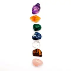GENERICO - Cuarzos 7 Chakras Tamboreada Energético + Bolsa Decorativa