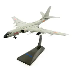 JADA TOYS - Avion Militar bombardero 6K a escala 1144