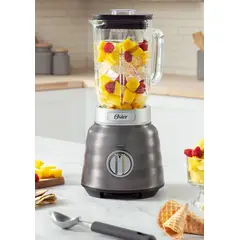 OSTER - Licuadora Osterizer® Max, con 2 Caballos de Fuerza, Vaso de Vidrio, 1.75 Lt, 1500 W, Plateado