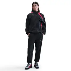 NIKE - Pantalón Hombre Total 90 Negro
