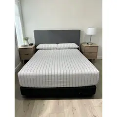 REALTEX - Juego de Sábanas Real Tex 180 Hilos Estampado, Flecha Gris.