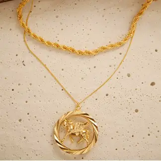 AMORINO JEWELRY - Duo Unicornio en bronce con baño de oro de 24 kt de 5 micras