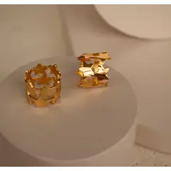 AMORINO JEWELRY - Anillo Ráfaga con Baño de Oro de 24 kt de 5 Micras