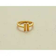 AMORINO JEWELRY - Anillo Balance con Baño de Oro de 24 kt de 5 Micras
