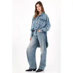 TENNIS - Chaqueta oversize con bajo asimétrico en denim azul para mujer