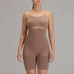 LUNIA - Short Moldeo Push Up Alta Suavidad
