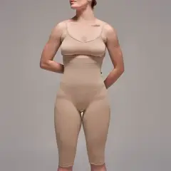 LUNIA - Capri Push Up Con Control Abdomen