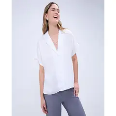 OSTU - Camisa Para Mujer M/C Marca En Color Crudo #40010273
