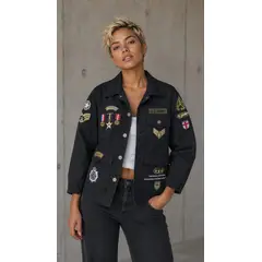 GENERAL - Chaqueta Militar Urbana Negra con Parches Bordados y Diseño Utility