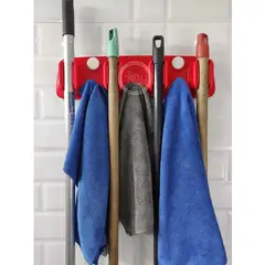 INDUHOGAR - Organizador de escobas y traperos color rojo
