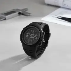CURREN - RELOJ PARA HOMBRE DEPORTIVO RESISTE COLOR NEGRO