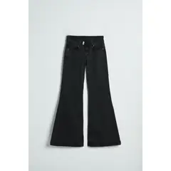 KOAJ - Jean flare gris intenso con bota amplia y tiro bajo Mujer