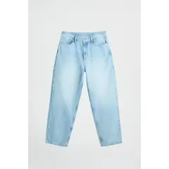KOAJ - Jean loose azul claro con tiro medio y bota ancha Hombre