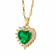 STAINLESS STEEL - Collar Cadena Con Dije Corazon Verde Esmeralda Con Circon En Acero Inoxidable